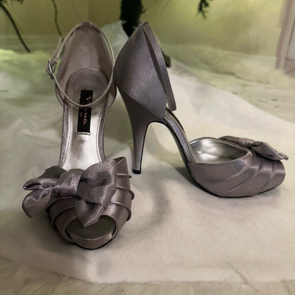 Nina Silver Bow Peep-Toe Heels